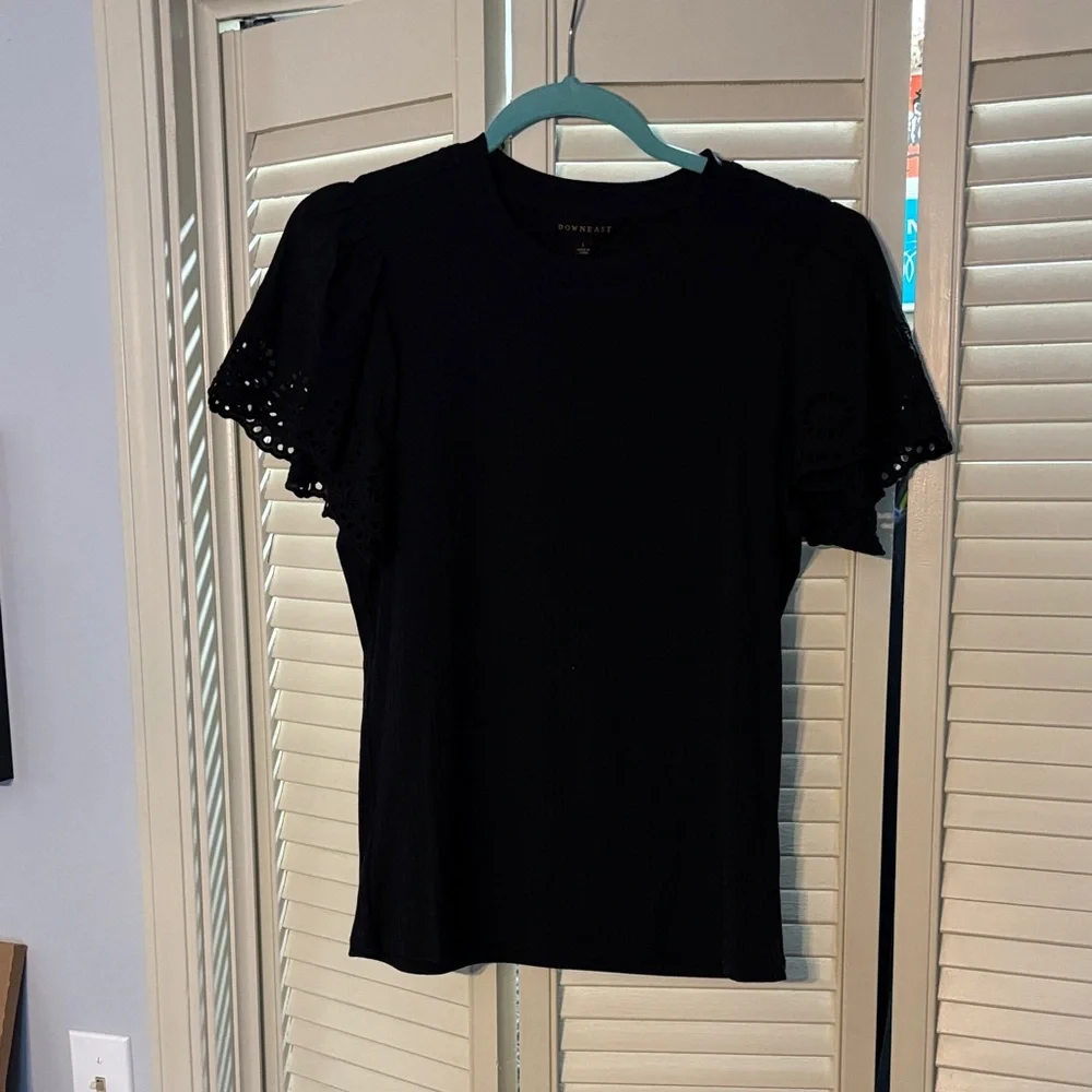 Black Eyelet Sleeve Top - Picture 1 of 3